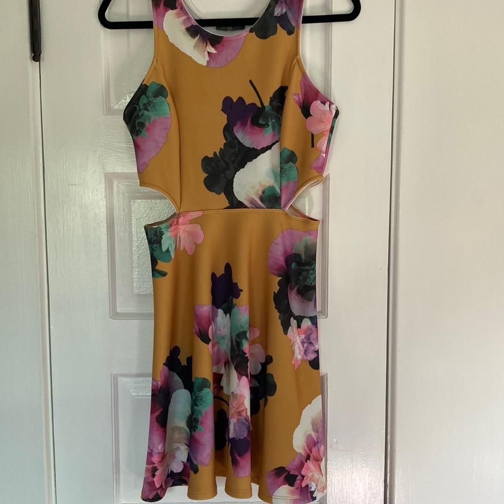 Soprana Formal Dress